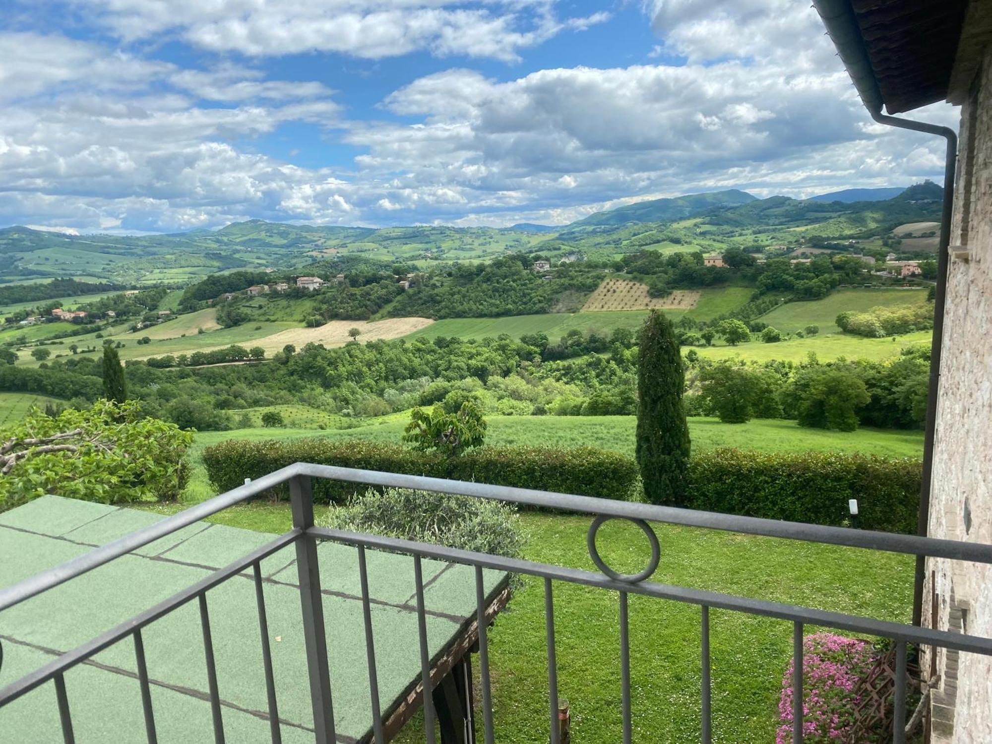 Villa Colticciola Agriturismo Marche カーリ エクステリア 写真